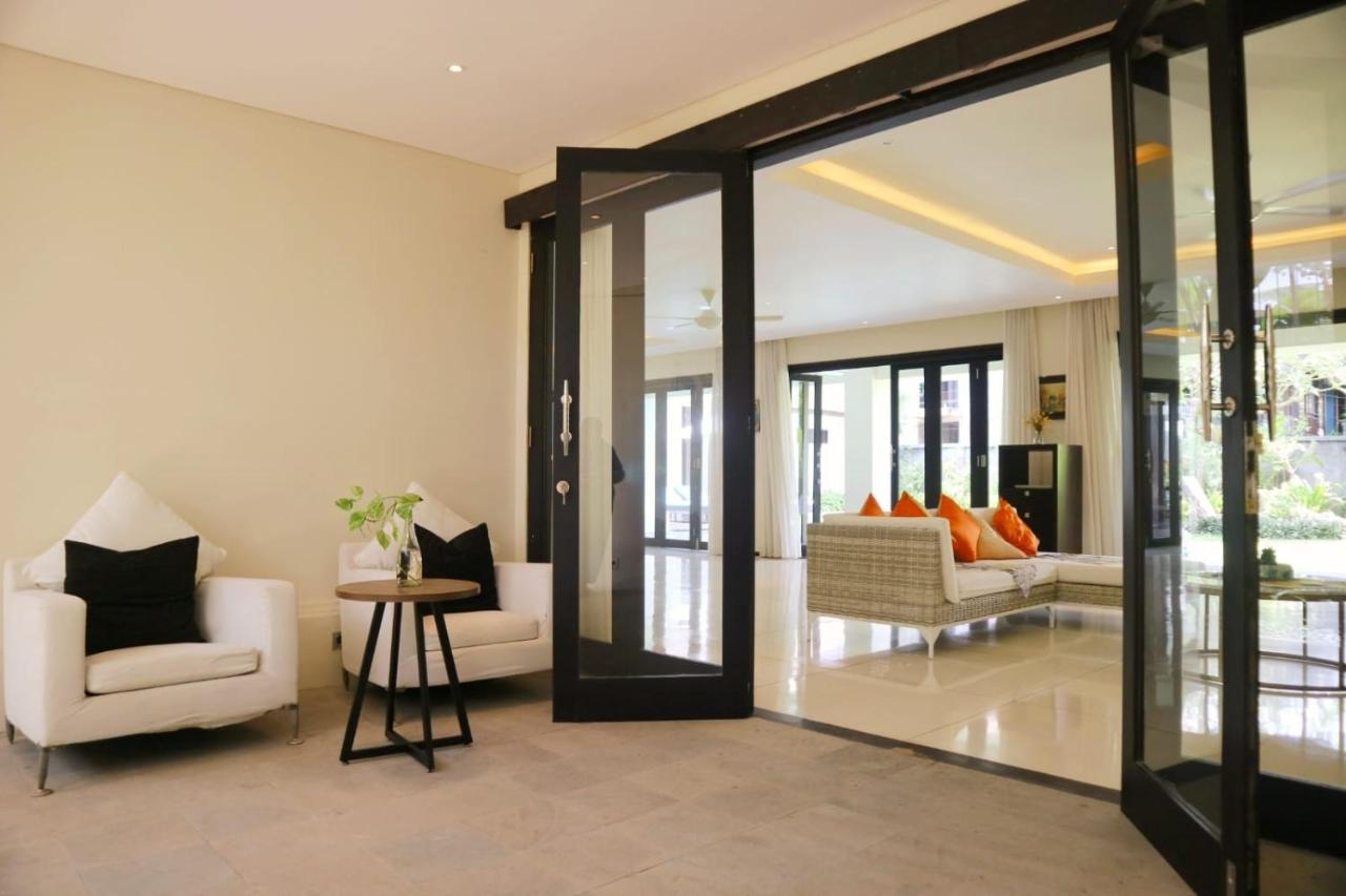 4bedr With Swimming Pool! Villa