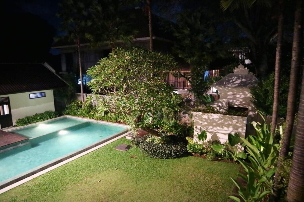 4bedr With Swimming Pool! *