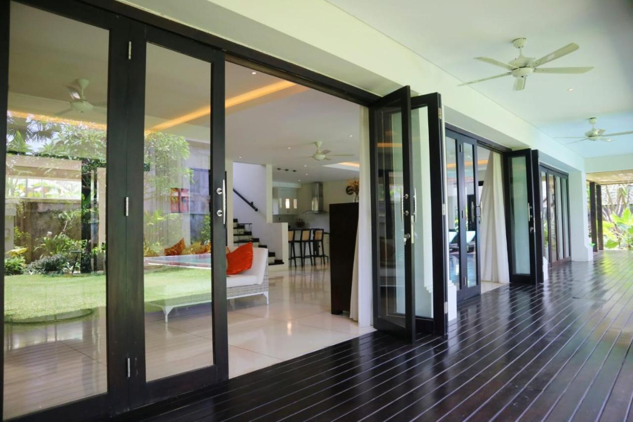 4bedr With Swimming Pool! Villa *